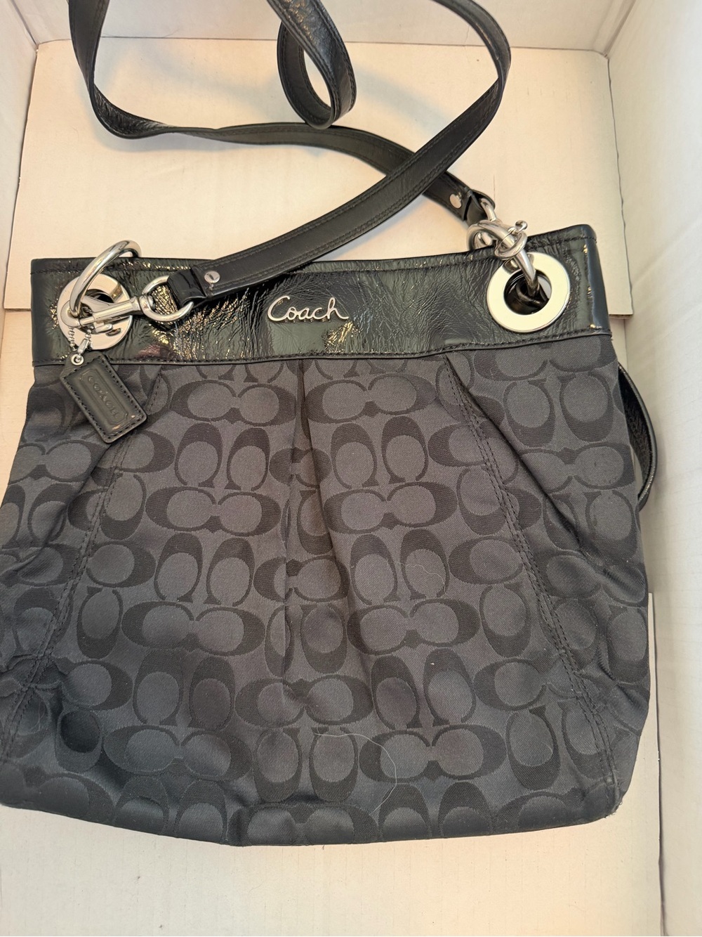 Coach Signature Shoulder Bag